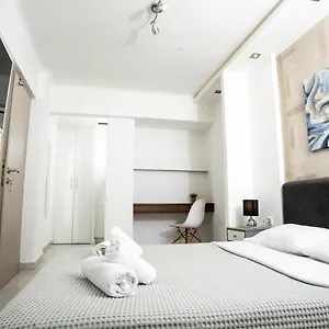 https://manou-no15-apartment.hotels-of-thessaloniki.com